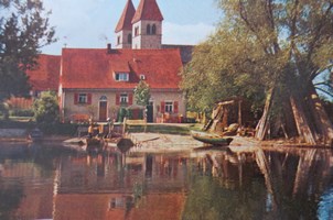 historische Hausansicht vom See